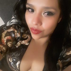 Meet your Posher, Mayela